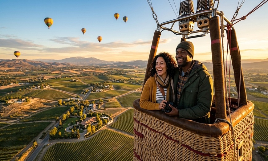 Image 4: Hot Air Balloon Ride Deals w/ Wine Tasting & Souvenirs!