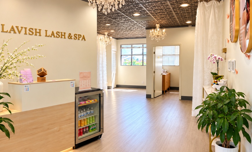 Image 4: Stress Relief & Relaxation Massages with Aromatherapy (45-90 Min)