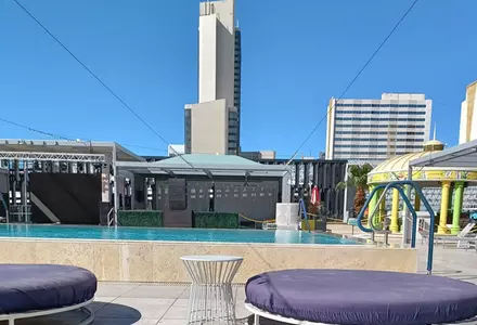 Citrus Grand Pool Deck (rooftop pool)