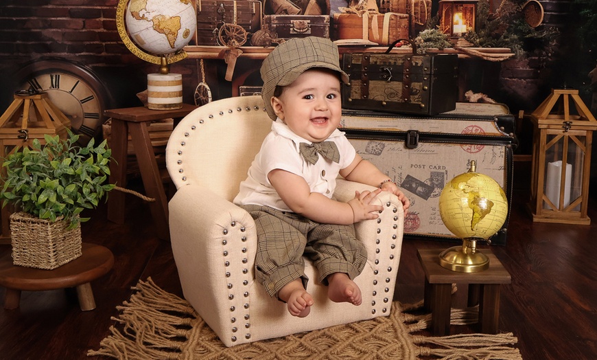 Image 14: Kids Photo Shoots with Digital and Print Options