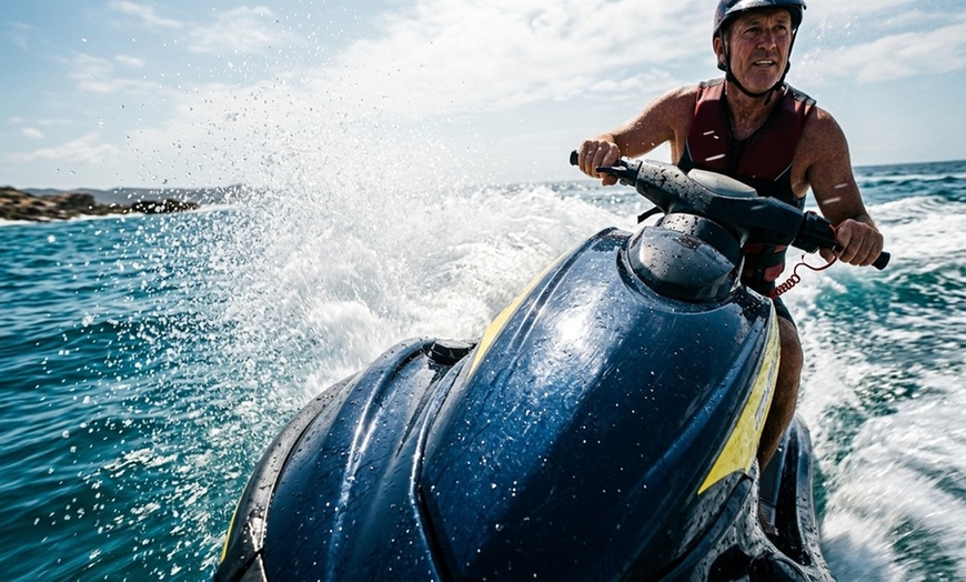 Image 2: Jet Ski Rentals: 45, 60 Min for One or 2 Hours for Two