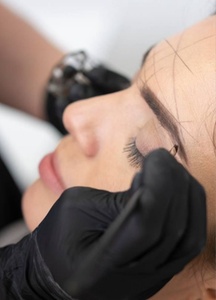 Saline Removal 3 Sessions Applies to Powder Ombré Brows, Lip Blushing  and Eyeliner - Earthline Ink Permanent Makeup