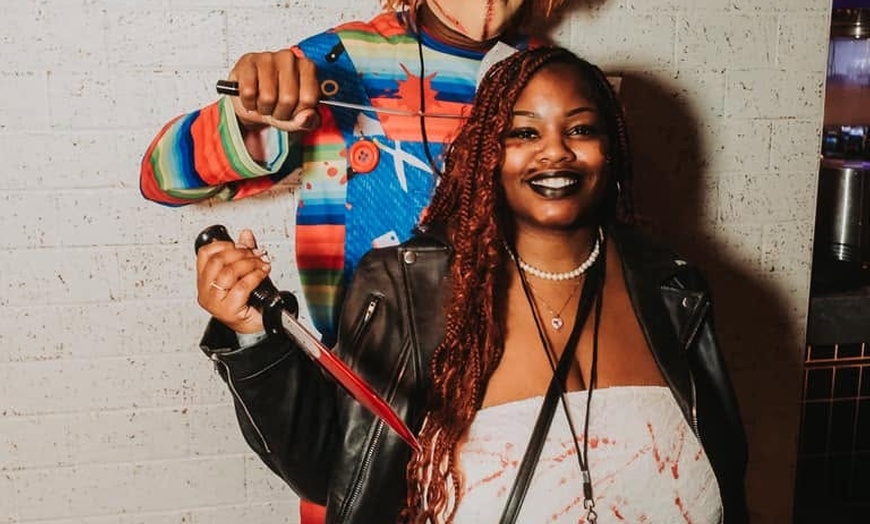 Image 19: Explore Chicago's Halloween Bar Crawl with VIP Deals