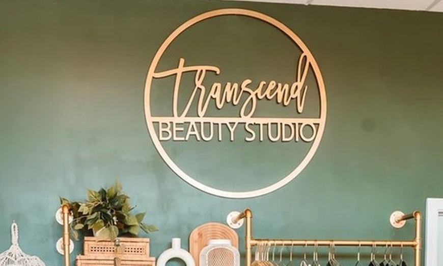 Image 2: Rejuvenating Head Spa Experiences for Deep Relaxation