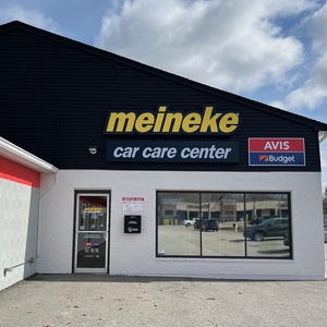 Front or Rear Brake Pad Replacement - Meineke Automotive Stoughton