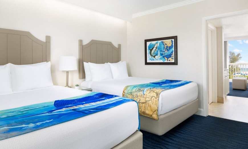 Image 32: St. Pete Beach Resort with Waterslide & Gulf Access
