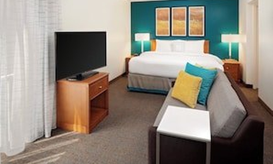 Image 22: Harrisburg Suites near Hersheypark with Free Breakfast
