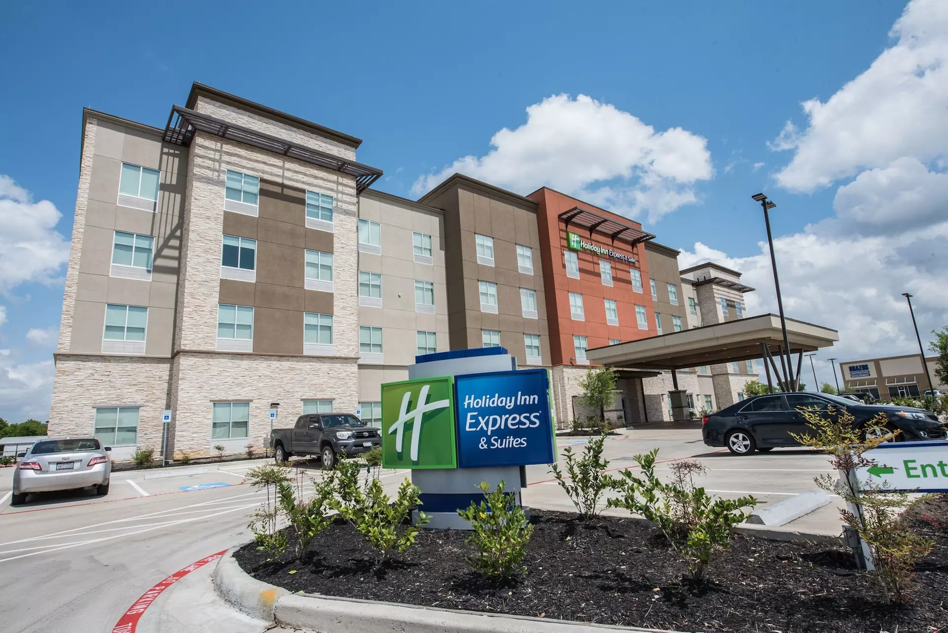 Holiday Inn Express & Suites Houston - Hobby Airport Area by IHG - Primary Image
