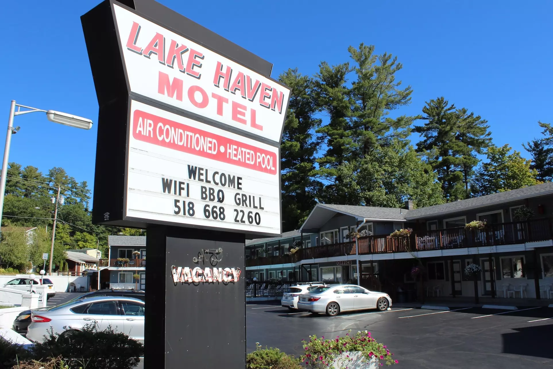 Lake Haven Motel - Primary Image