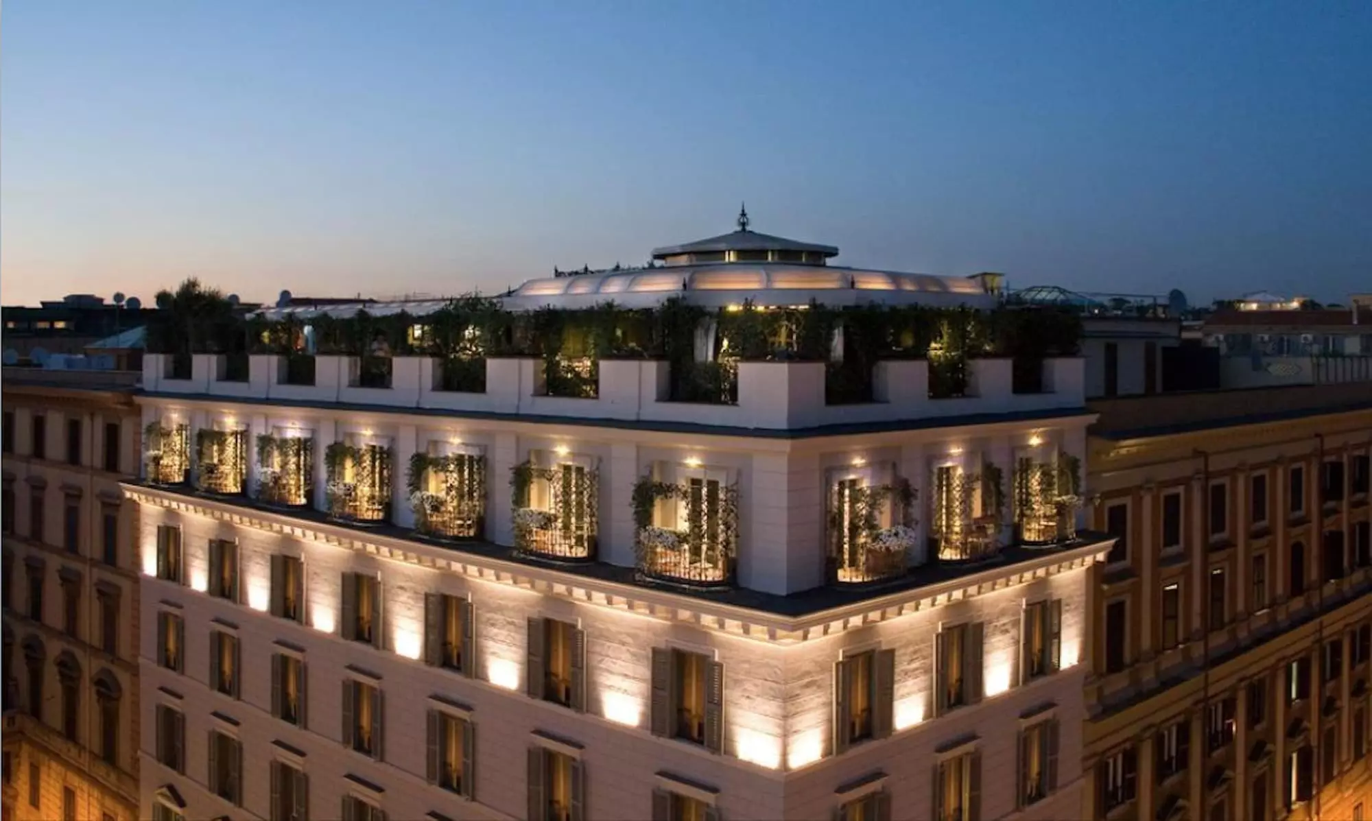 Hotel Isa - Primary Image