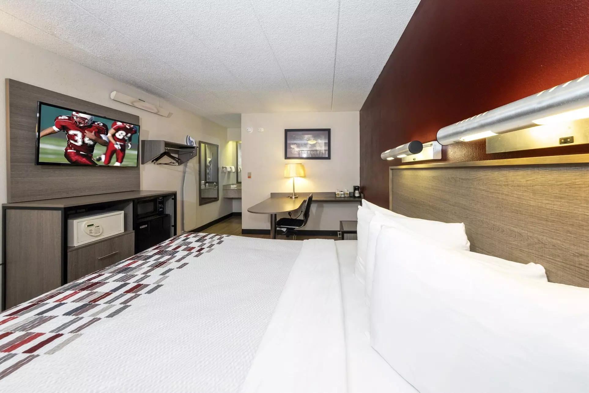 Red Roof Inn Tinton Falls - Jersey Shore - Primary Image