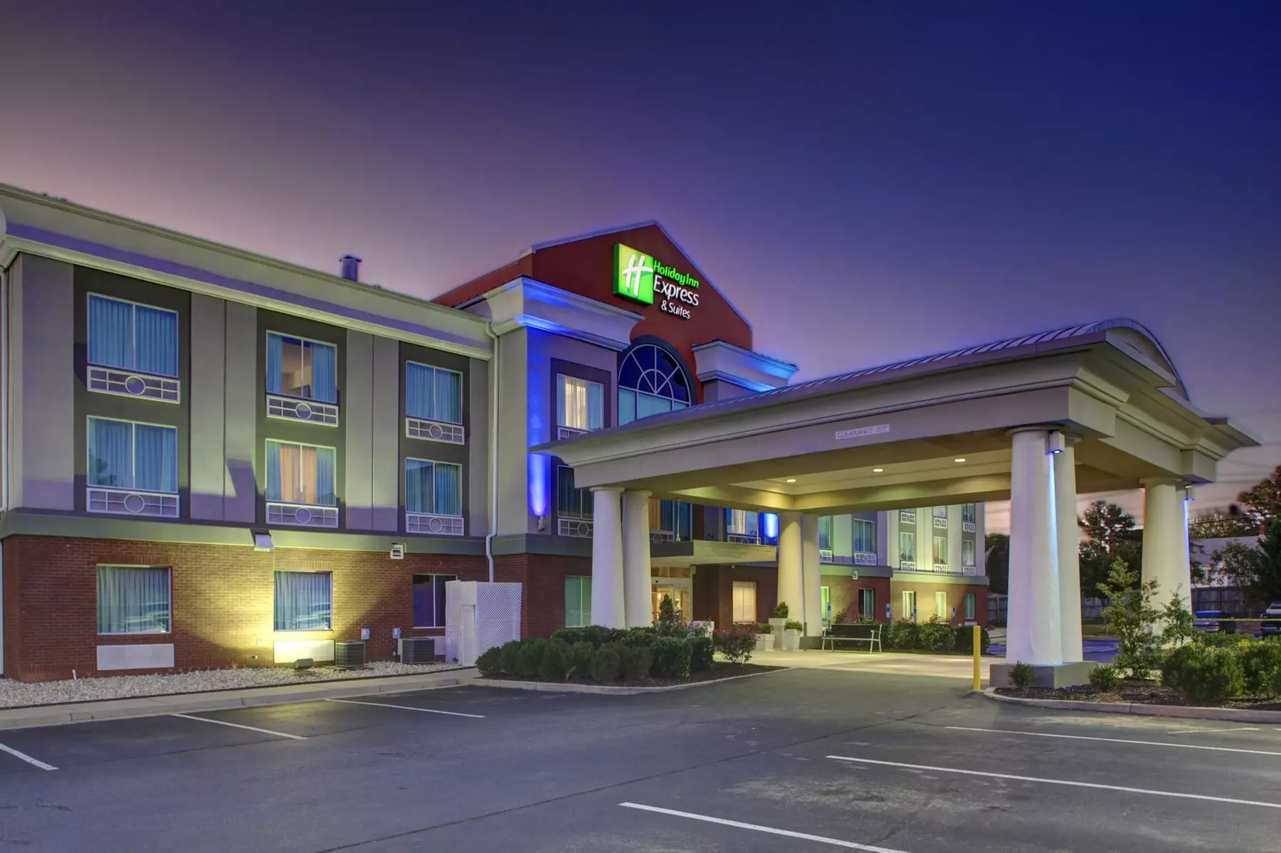 Holiday Inn Express Hotel & Suites Emporia by IHG - Primary Image