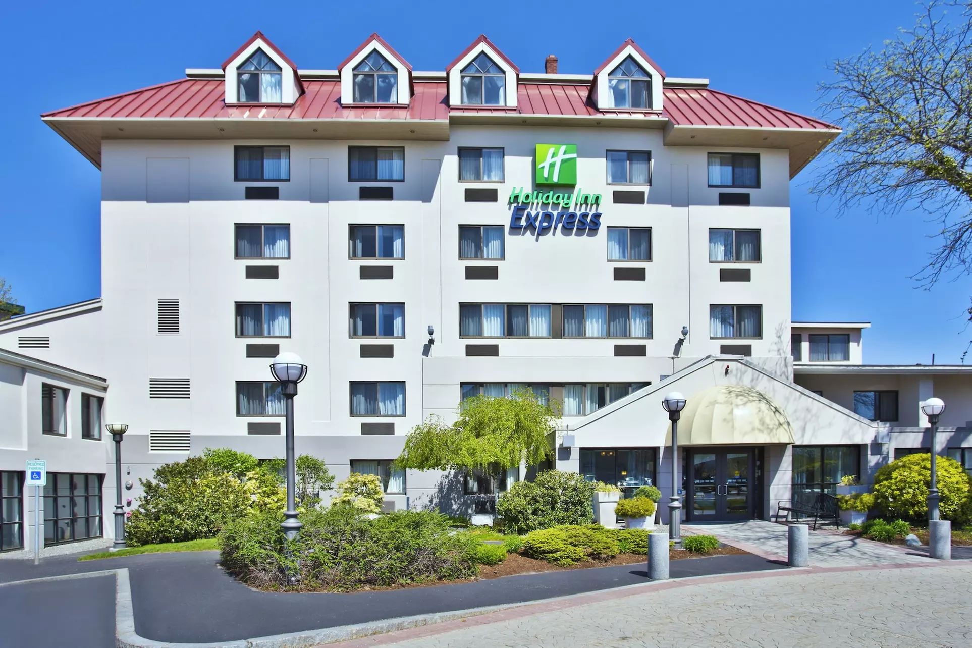Holiday Inn Express Boston - Waltham by IHG