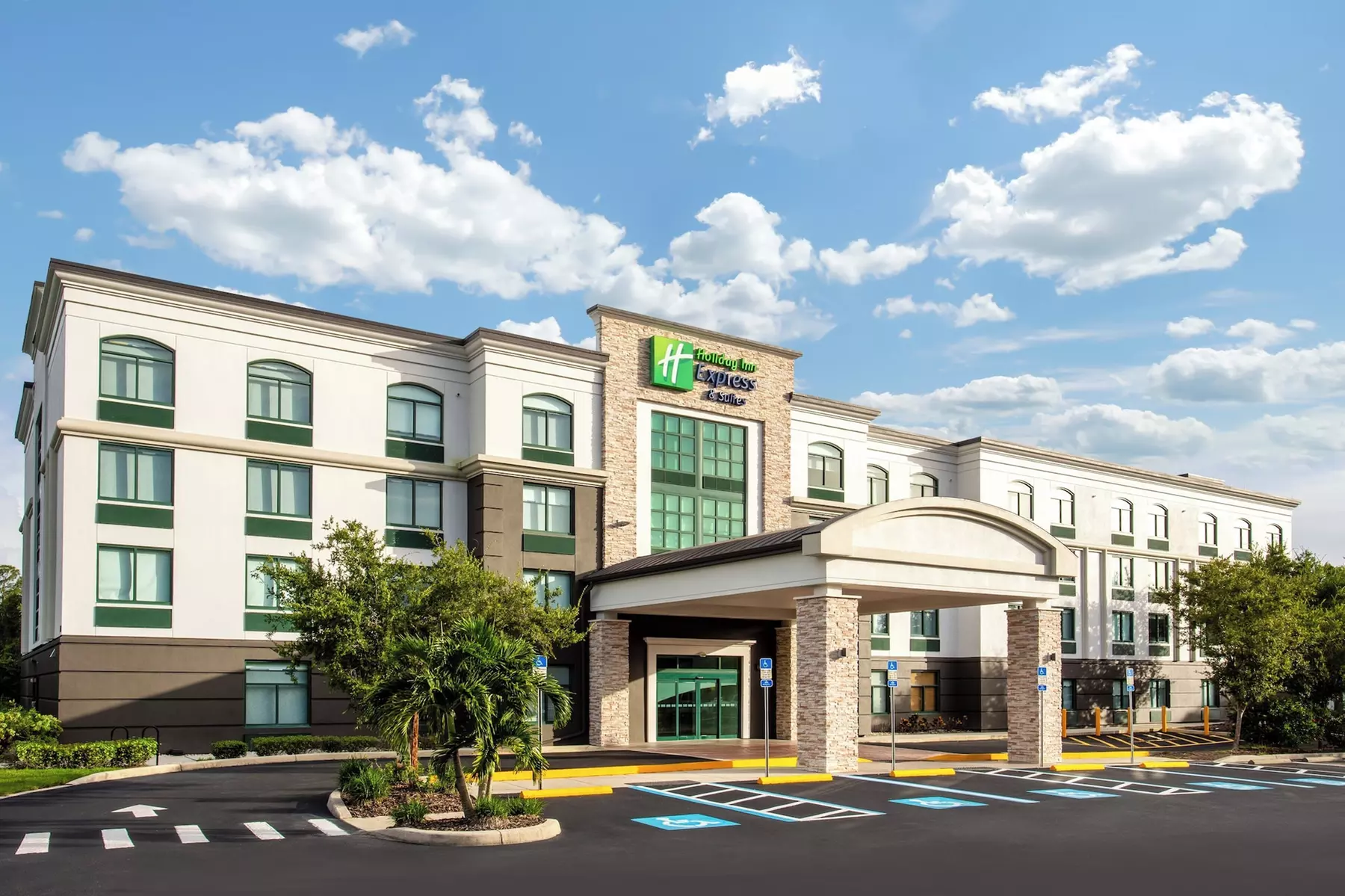 Holiday Inn Express & Suites Bradenton East-Lakewood Ranch by IHG - Primary Image