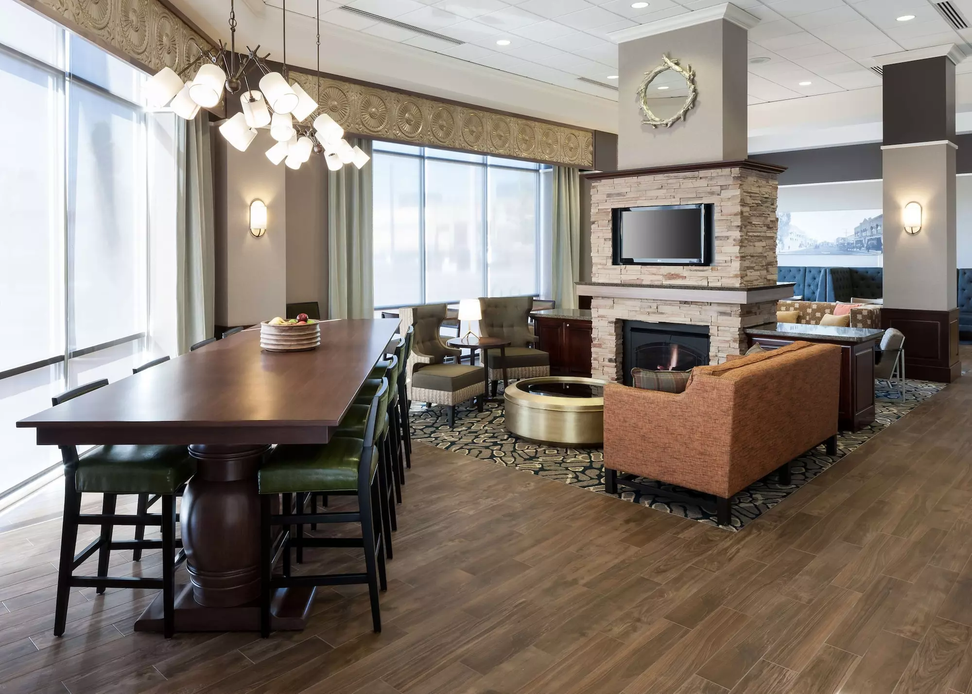 Hampton Inn & Suites Boise-Downtown - Primary Image