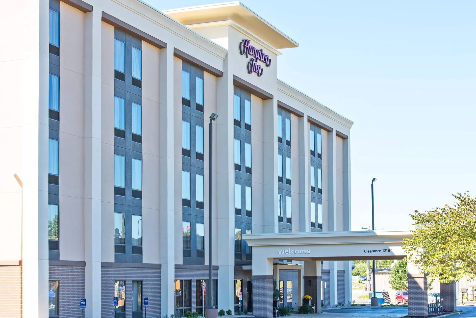 Hampton Inn Huntington/Barboursville - Primary Image
