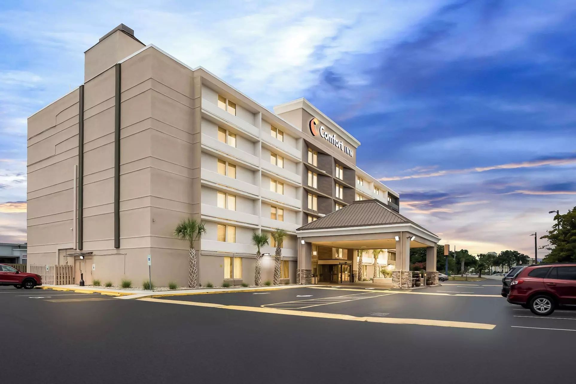 Comfort Inn University - Primary Image