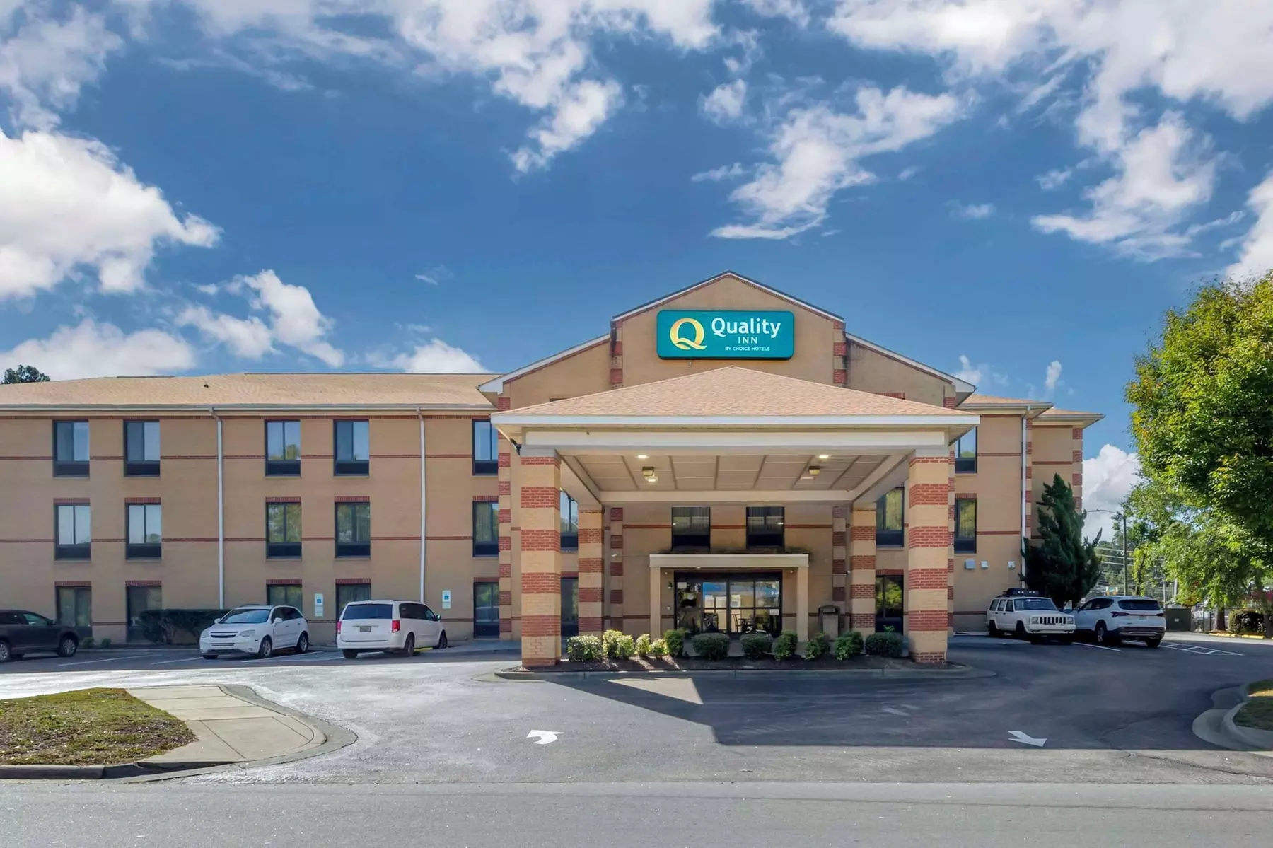 Quality Inn Raleigh Downtown - Primary Image