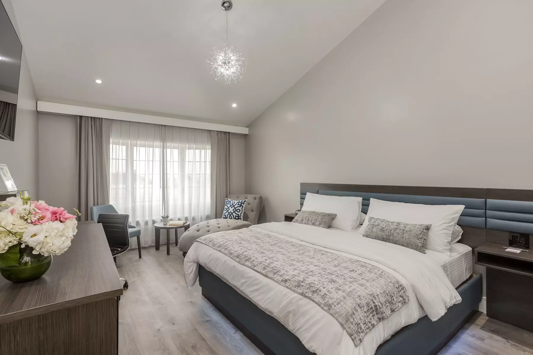 Harbor View Inn - Primary Image