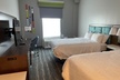 Hampton Inn Old Bridge - Second Medium