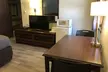 Econo Lodge St Albans - Second Medium