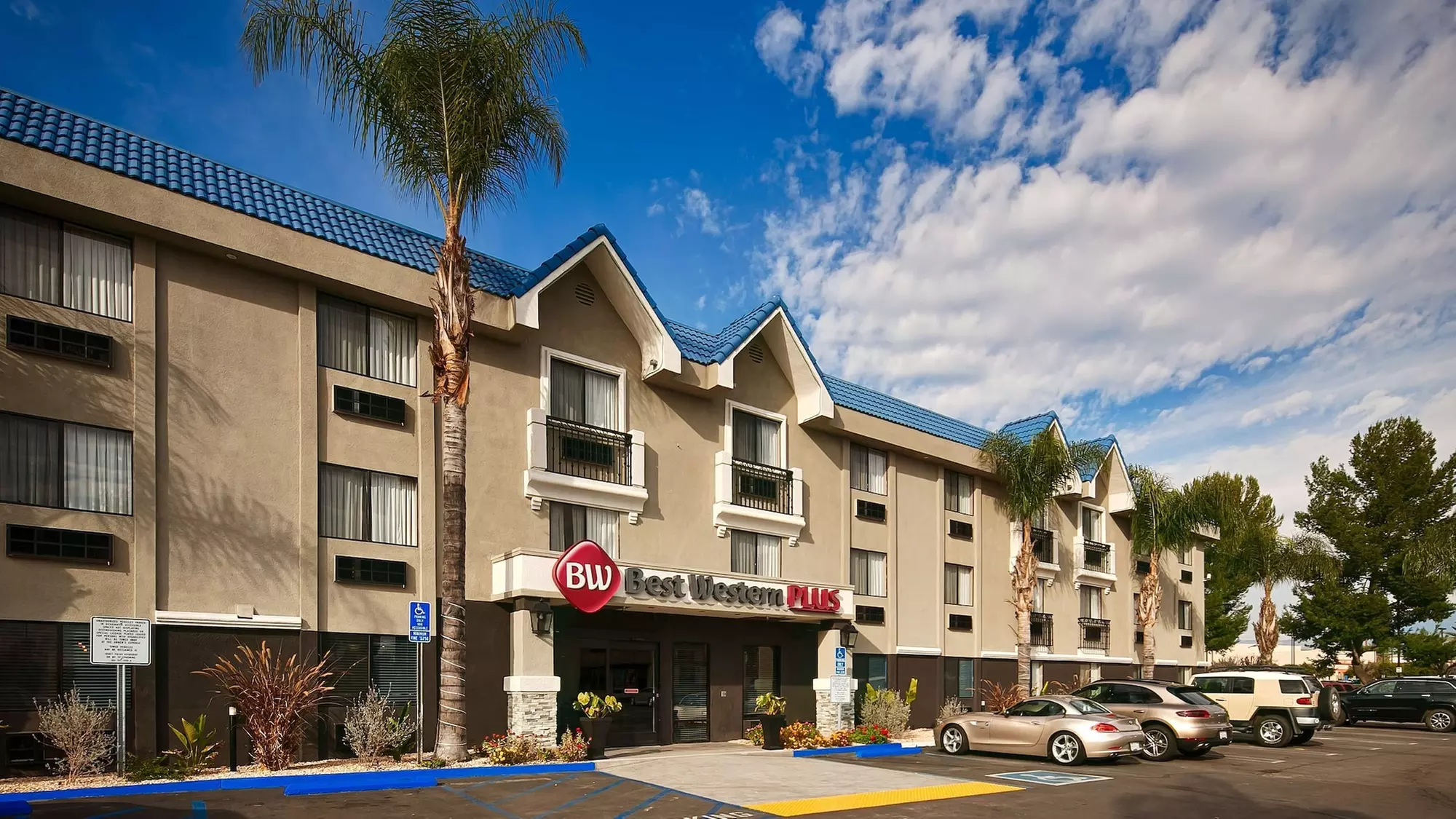 Best Western Plus Diamond Valley Inn - Primary Image