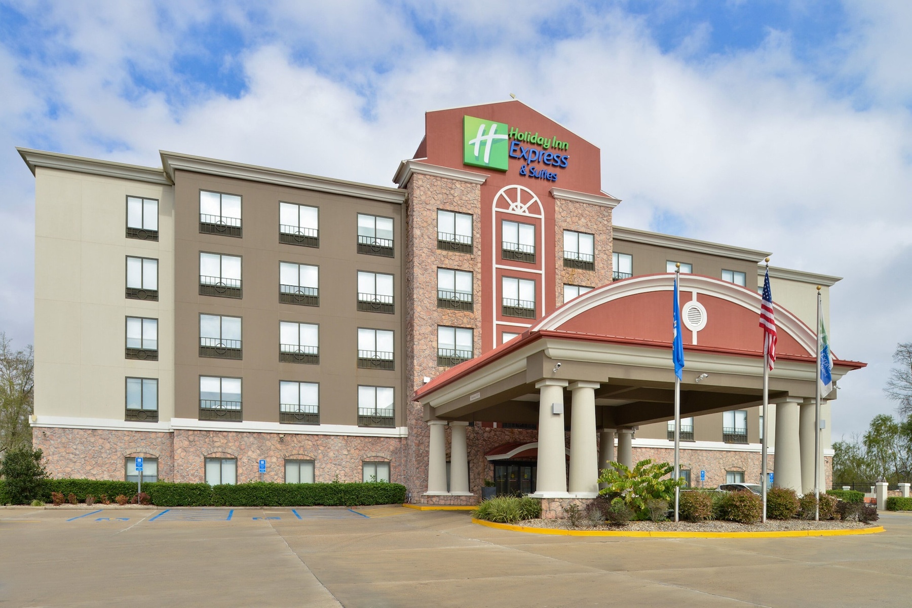 Holiday Inn Express & Suites Laplace by IHG