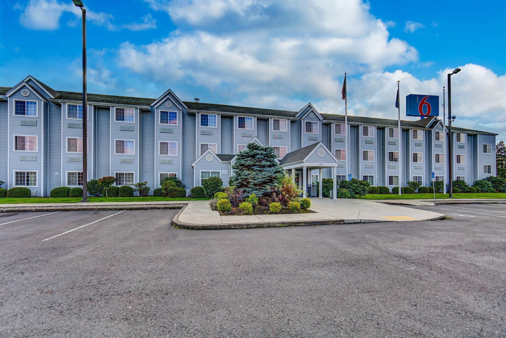 Motel 6 Sutherlin, OR
