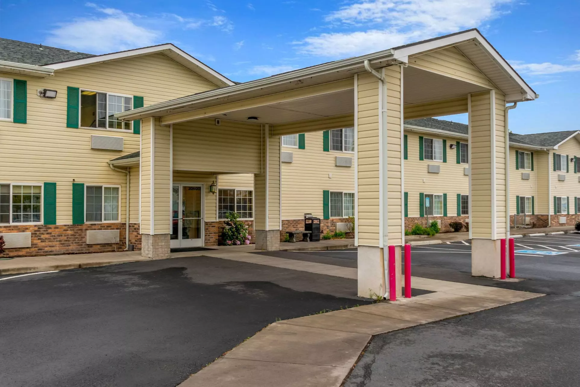 Quality Inn - Primary Image