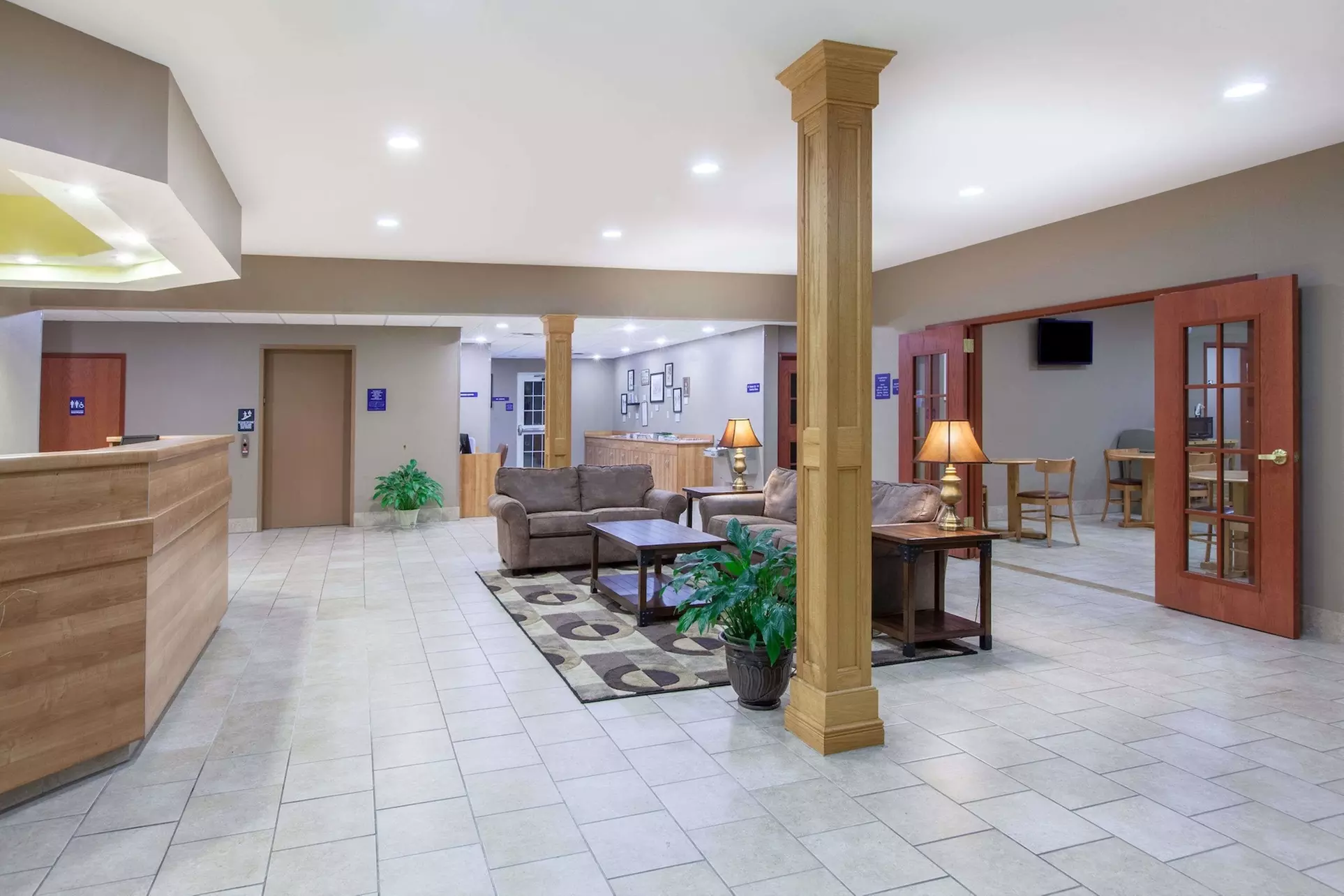 Microtel Inn & Suites by Wyndham Johnstown - Primary Image