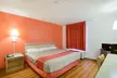 Motel 6 Waukegan, IL - Second Medium