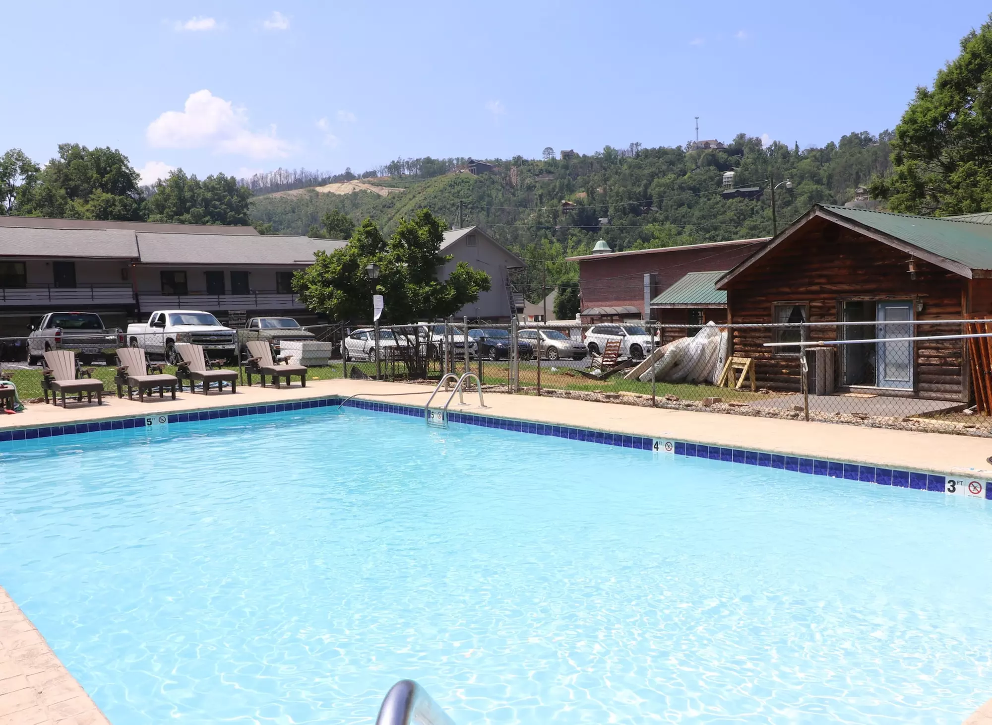 Travelodge by Wyndham Downtown Gatlinburg - Primary Image