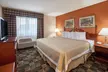 Days Inn by Wyndham Hillsdale - Second Medium