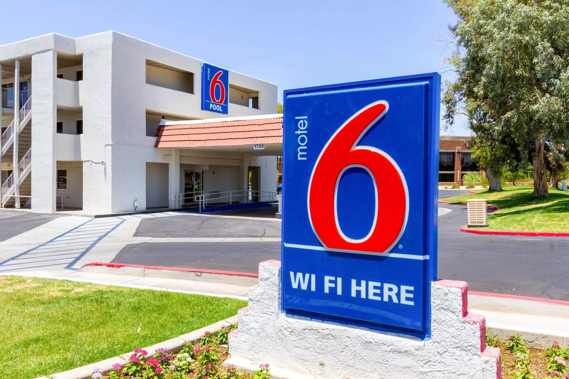 Motel 6 Tempe, AZ – Phoenix Airport – Priest Dr - Primary Image