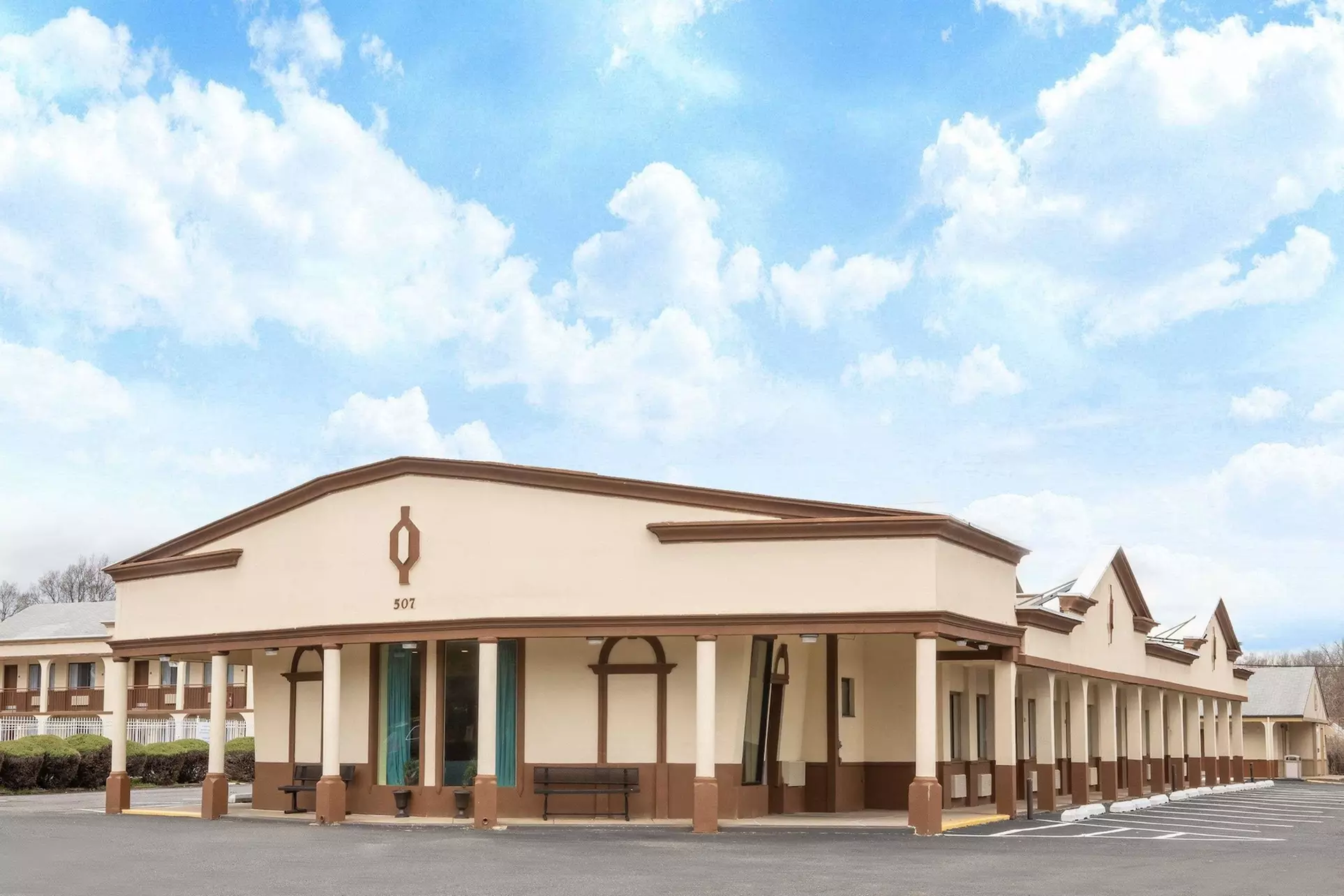 Days Inn by Wyndham Wrightstown - Primary Image