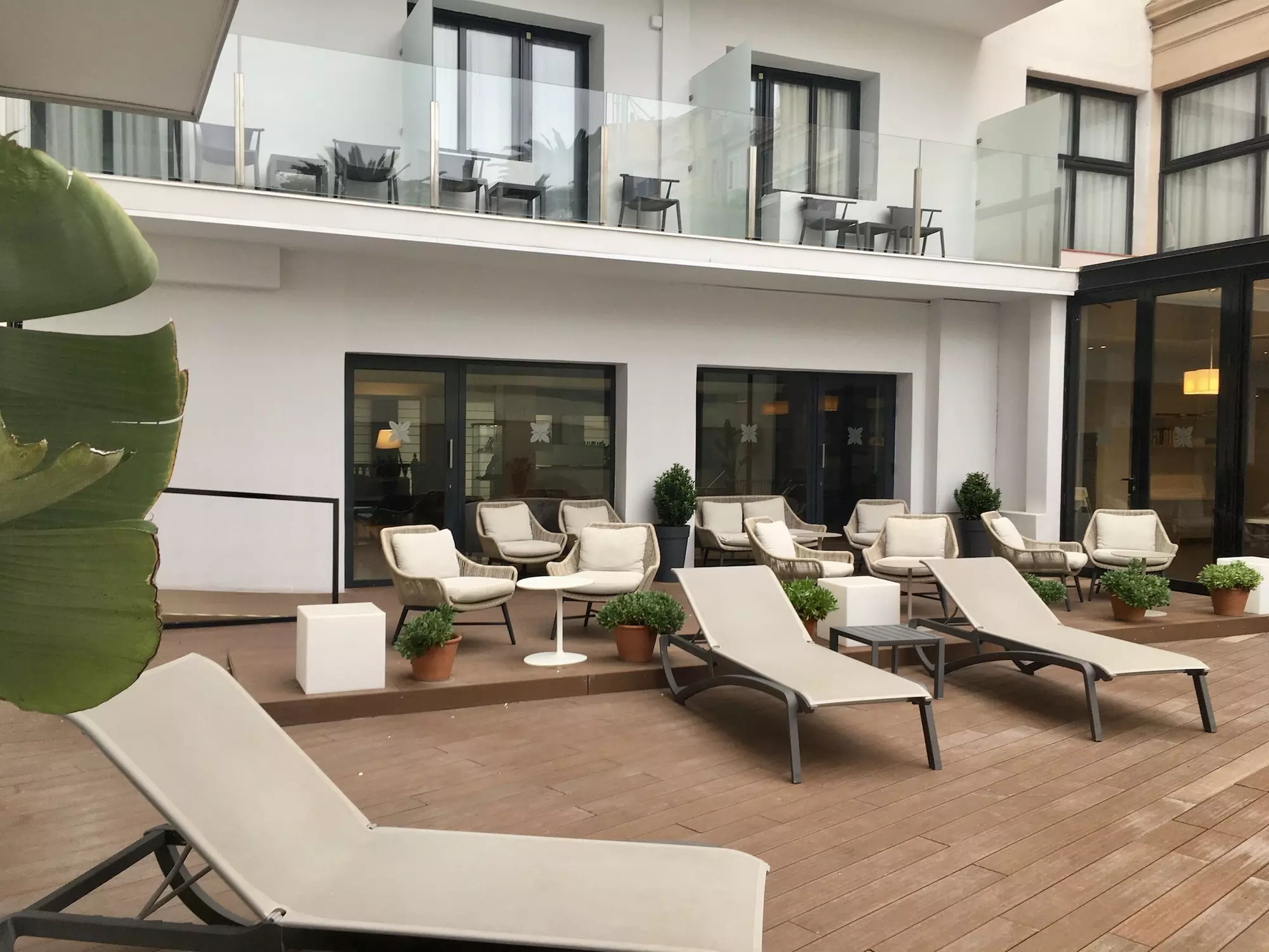 Hotel Lauria - Primary Image