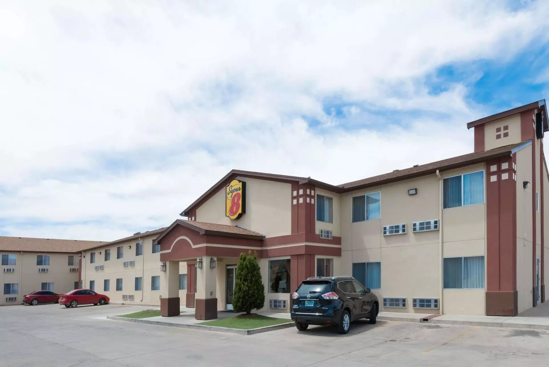 Super 8 by Wyndham Bernalillo - Primary Image