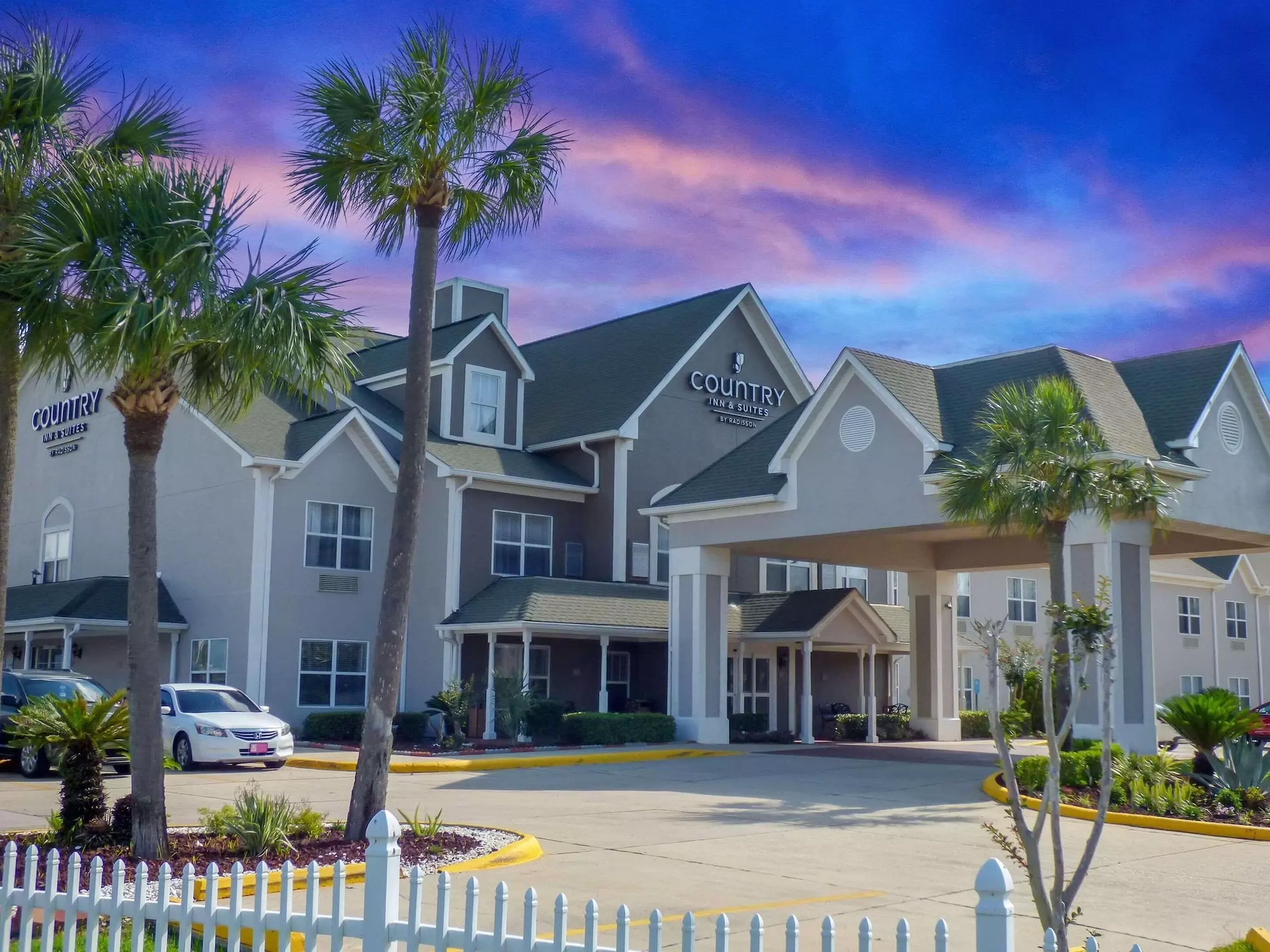 Country Inn & Suites by Radisson, Biloxi-Ocean Springs, MS - Primary Image