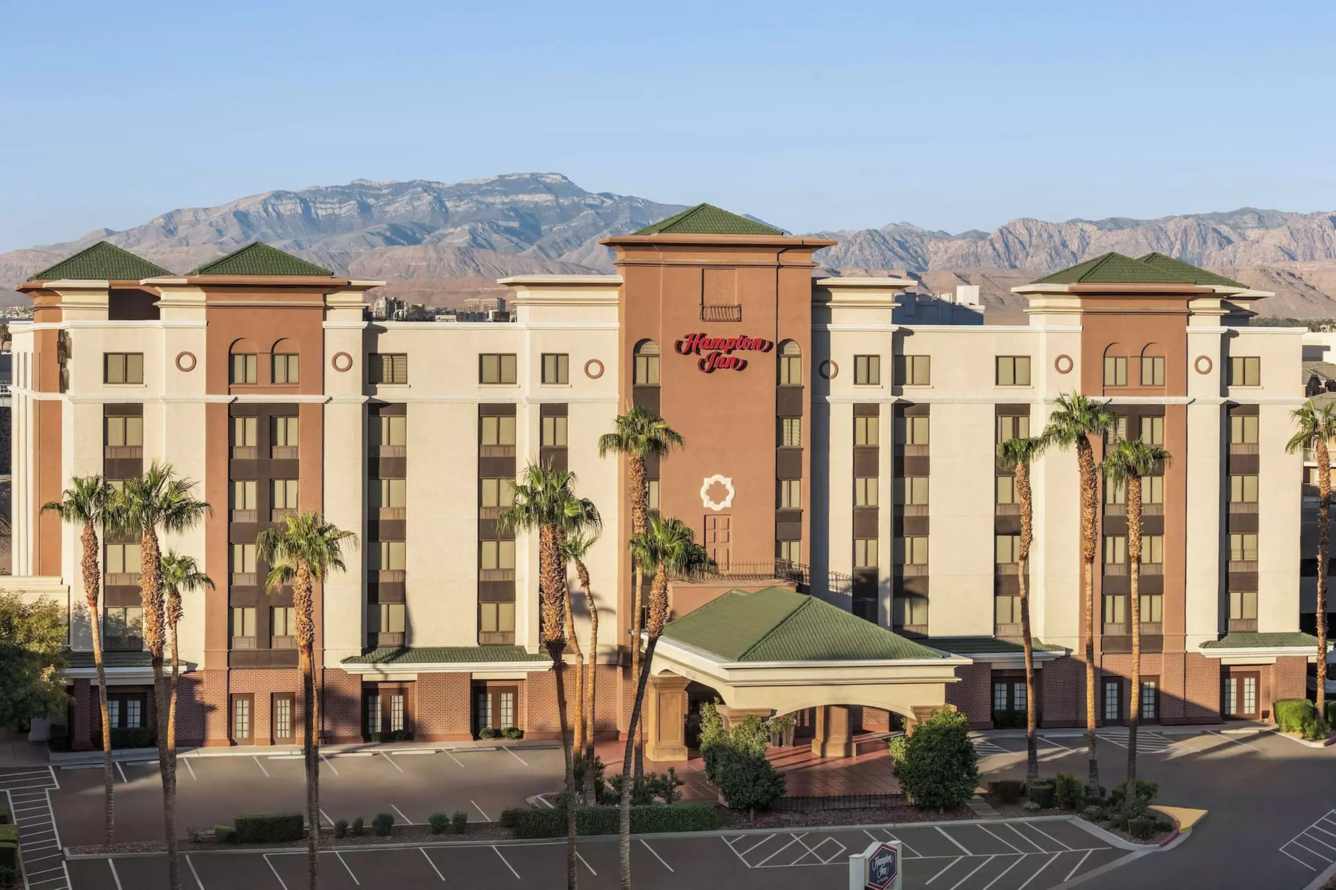 Hampton Inn Tropicana - Primary Image