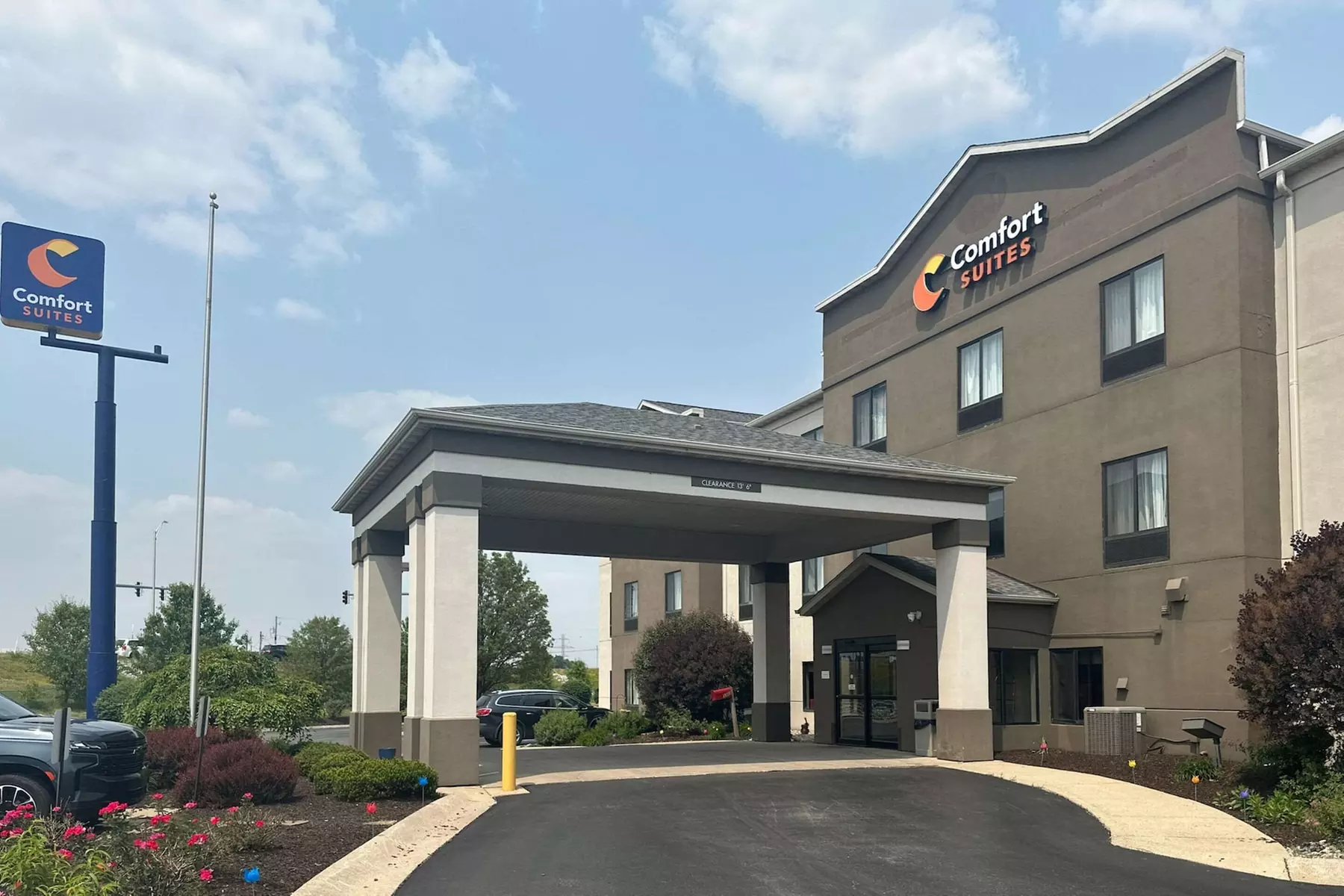 Comfort Suites Fort Wayne North - Primary Image