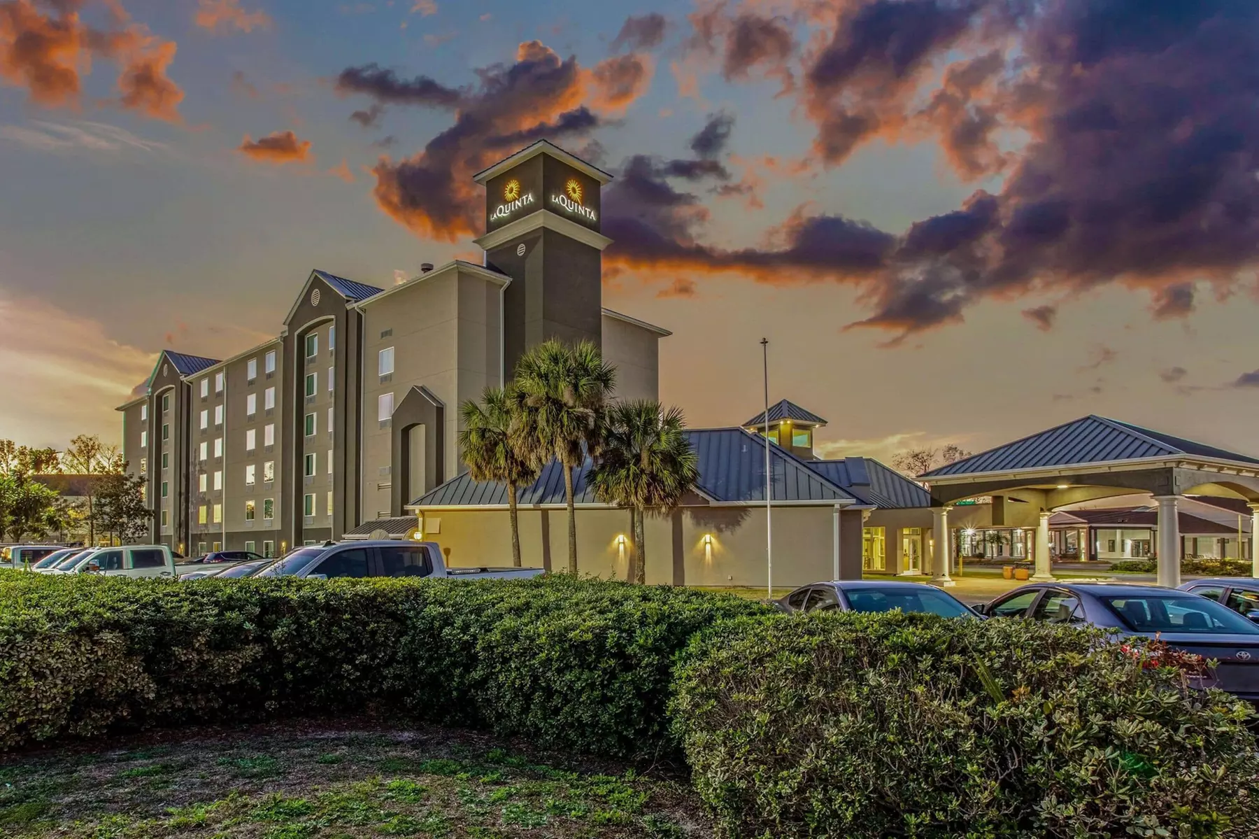 La Quinta Inn & Suites by Wyndham Panama City - Primary Image