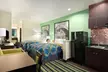 Super 8 by Wyndham Cotulla TX - Second Medium