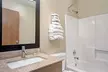Super 8 by Wyndham Melrose - Second Medium