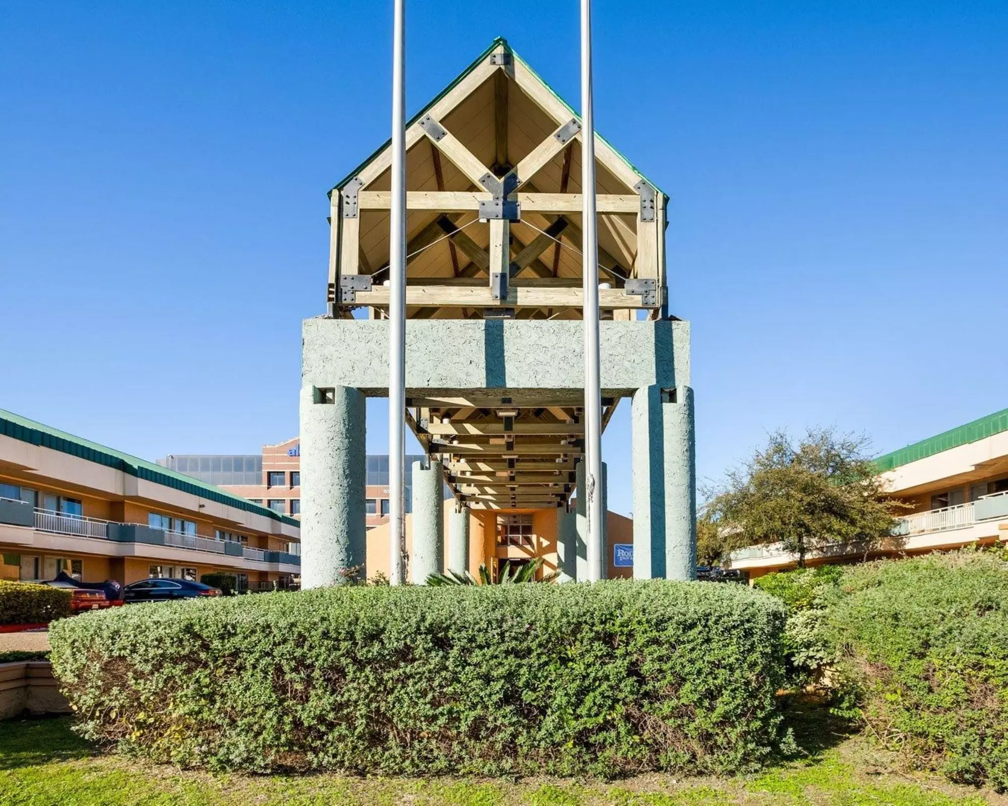 Rodeway Inn & Suites South of Fiesta Park - Primary Image