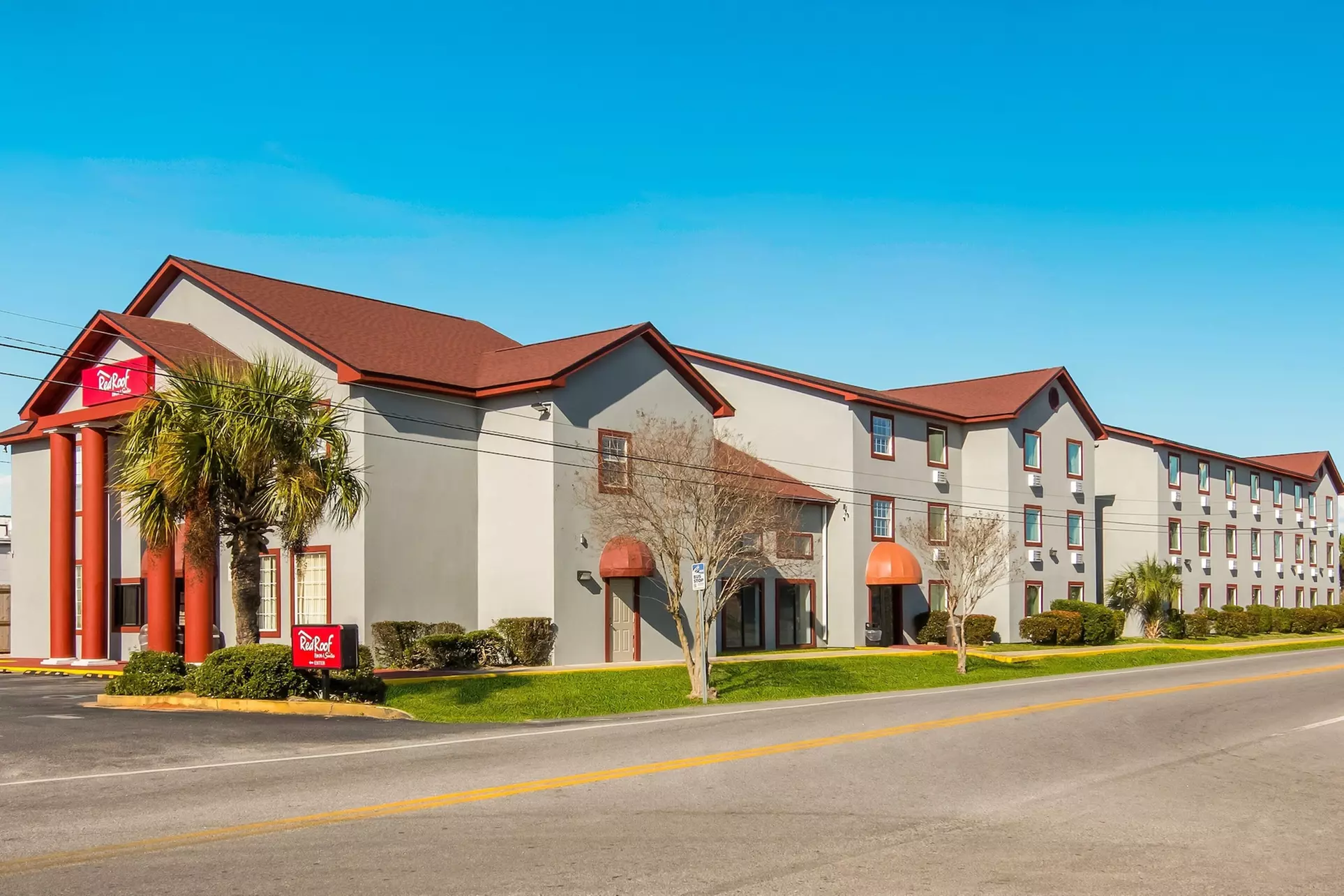 Red Roof Inn & Suites Pensacola - NAS Corry - Primary Image