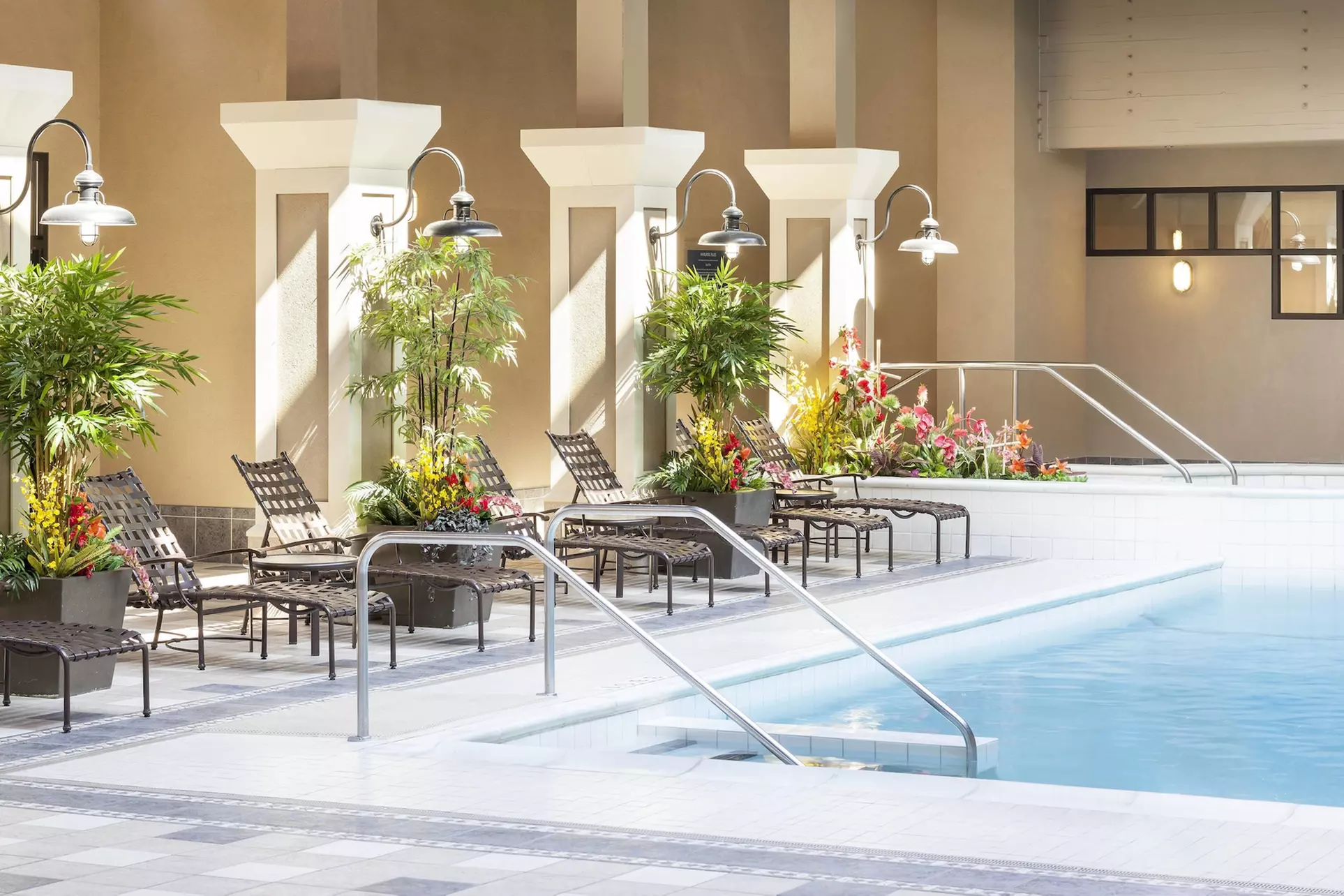 Four Points By Sheraton Norwood - Primary Image