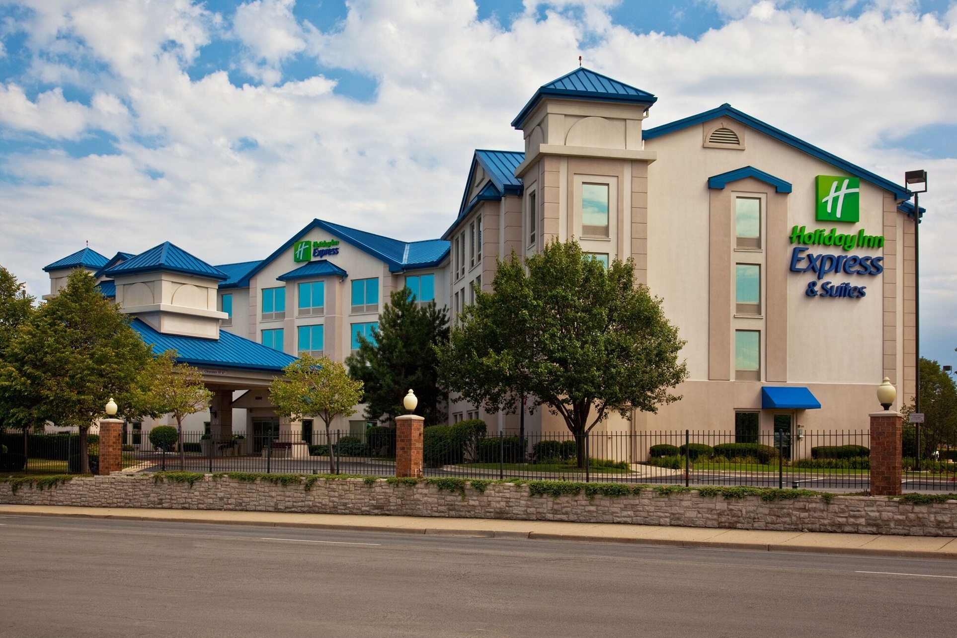 Holiday Inn Express Hotel & Suites Chicago-Midway Airport, an IHG Hotel