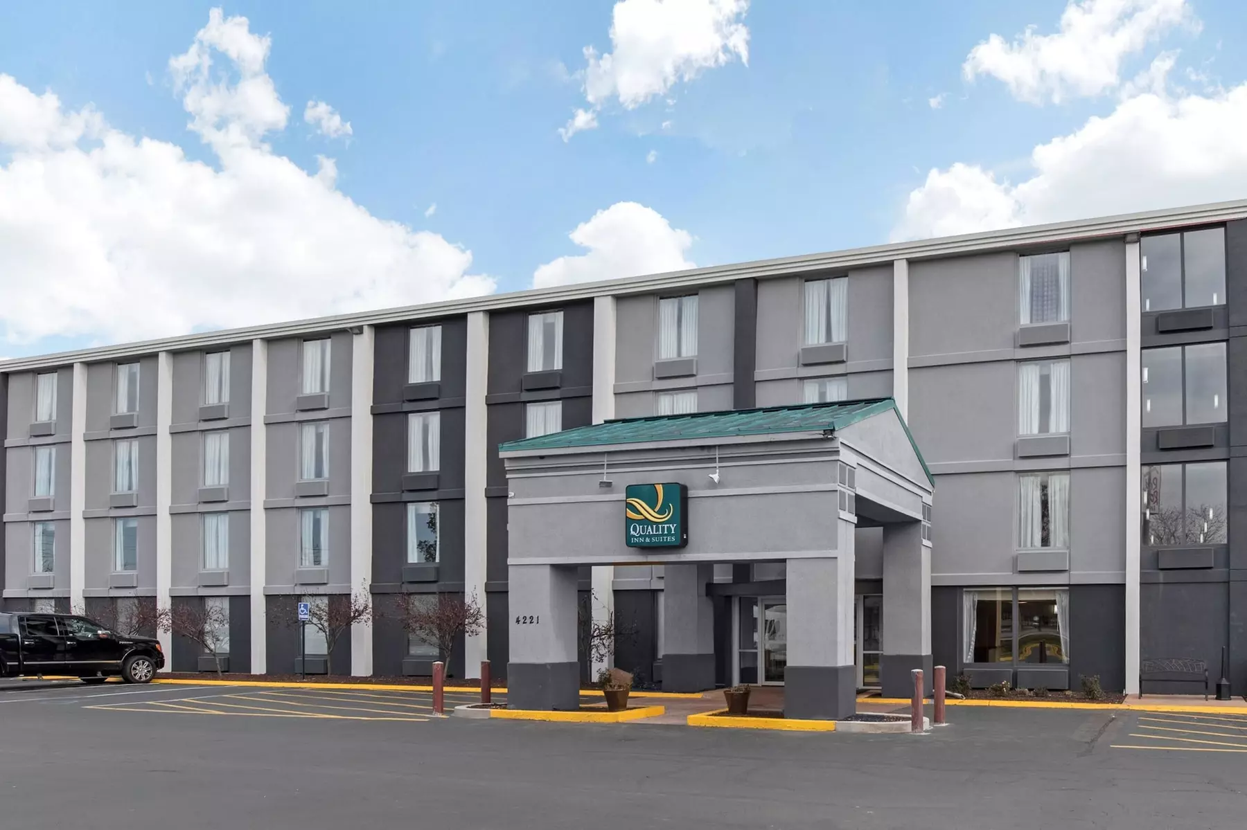 Quality Inn & Suites Lafayette I-65 - Primary Image