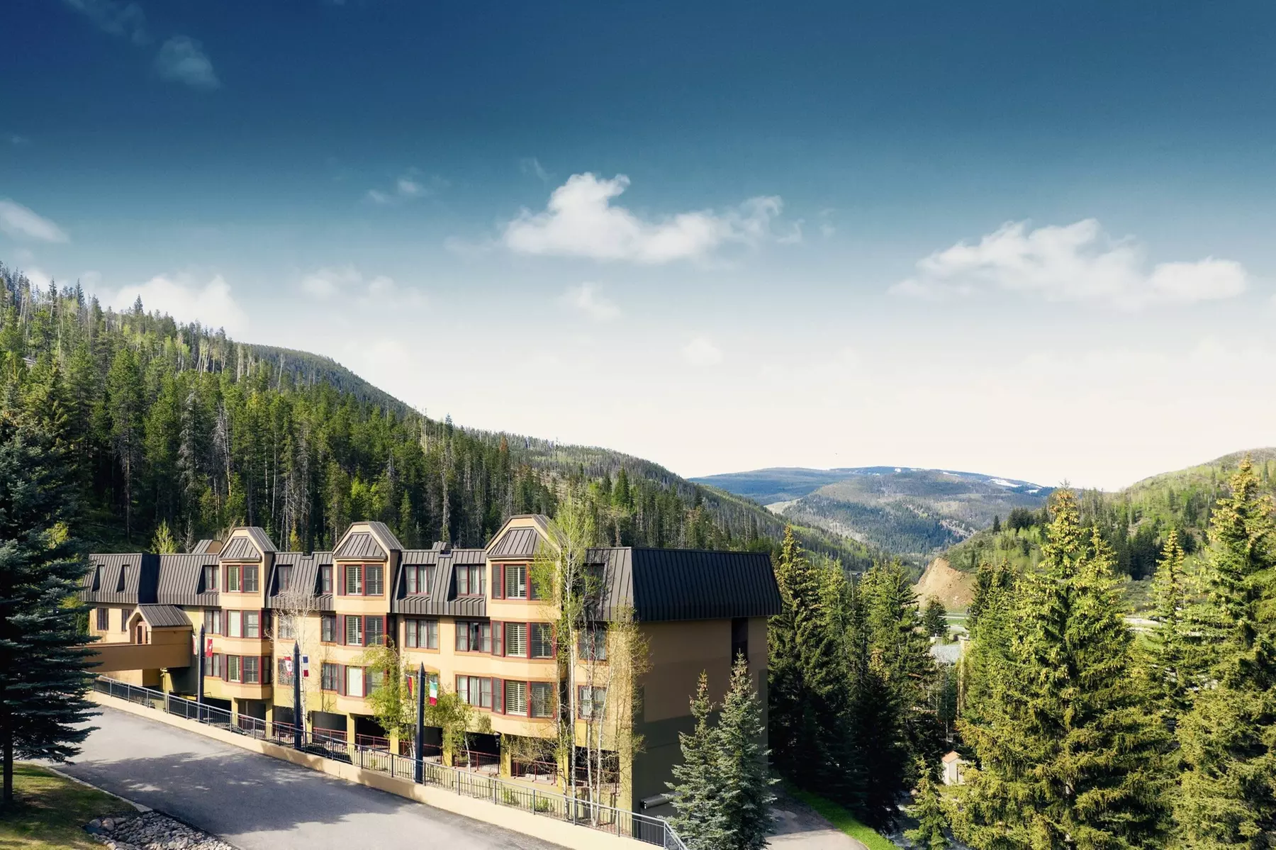 Marriott's StreamSide Evergreen at Vail - Primary Image