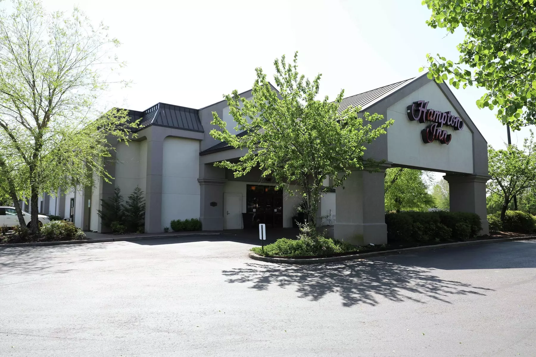 Hampton Inn Dyersburg - Primary Image